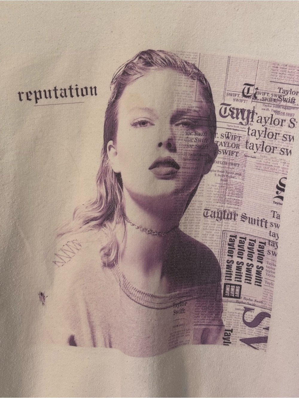 Reputation Graphic Women’s Tee - Light Pink